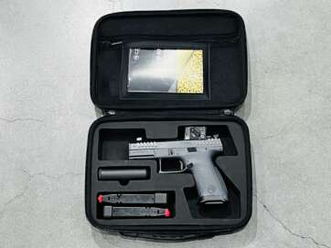 Limited Edition CZ P-10C 9x19mm